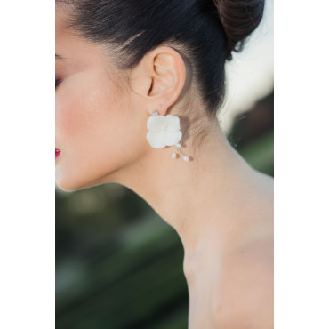 CLAY FLOWER EARRINGS