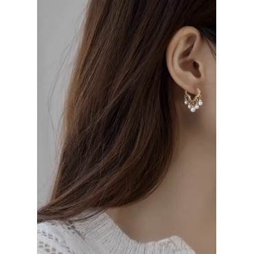 CLOUD TASSEL EARRING